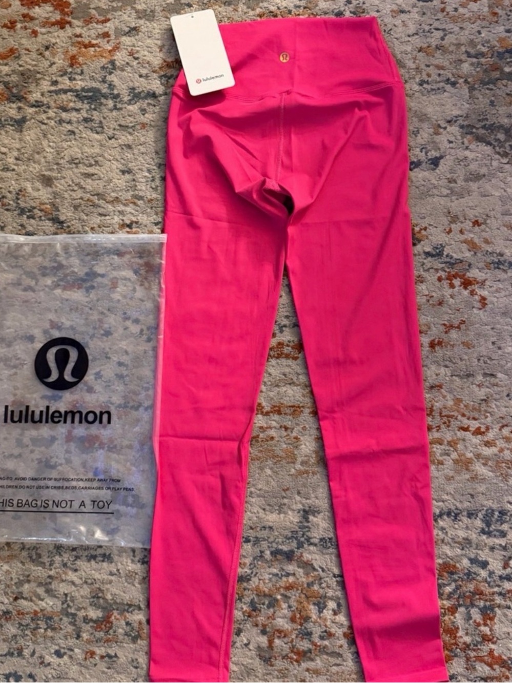 lululemon bright pink jacket with gold zipper - Picture 3 of 5
